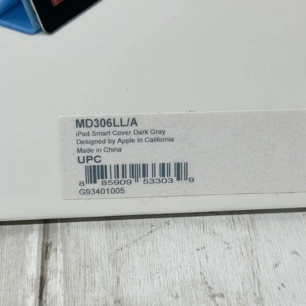 Apple iPad Smart Cover Dark Gray MD306LL/A for‎ iPad 2,3,or 4